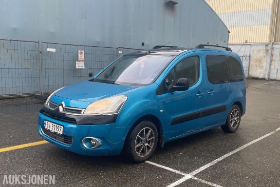 2012 Citroën Berlingo 1.6 92 hk Diesel Automat 5-seter Sommer- og vinterdekk