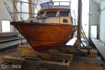 1977 32 fot trebåt med flybridge Ford 150 hk