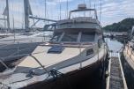 1977 32 fot trebåt med flybridge Ford 150 hk