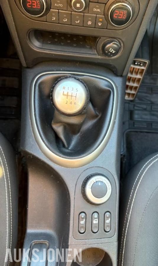 2011 Nissan Qashqai 1.6 131hk Diesel 4x4 Manuell Tekna Hengerfeste Ryggekamera