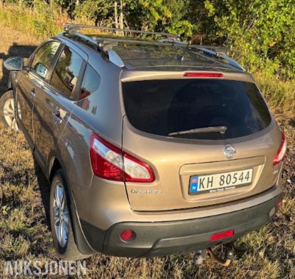 2011 Nissan Qashqai 1.6 131hk Diesel 4x4 Manuell Tekna Hengerfeste Ryggekamera