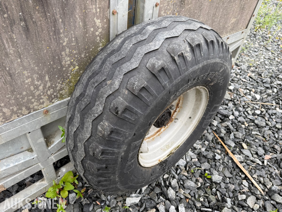 2009 Dyrevogn / transporthenger for dyr