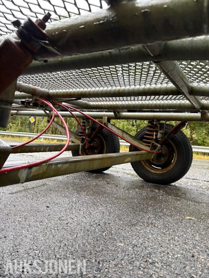 1991 Tredal Transporthenger med tandemaksler og gitterplan