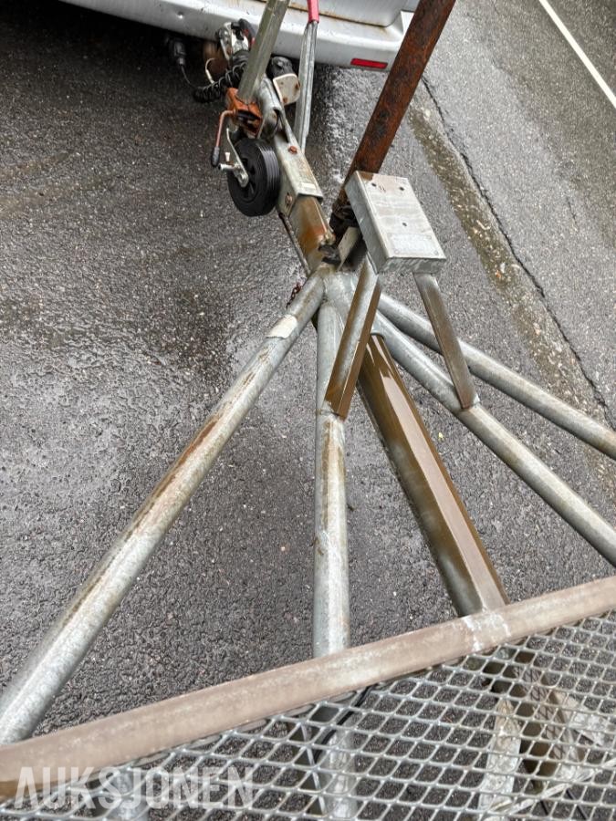 1991 Tredal Transporthenger med tandemaksler og gitterplan