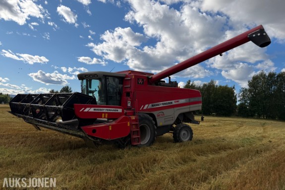 Massey Ferguson Beta 7260 AL-4 tresker. 2007 mod.1361 timer. 20 fot skjærebord