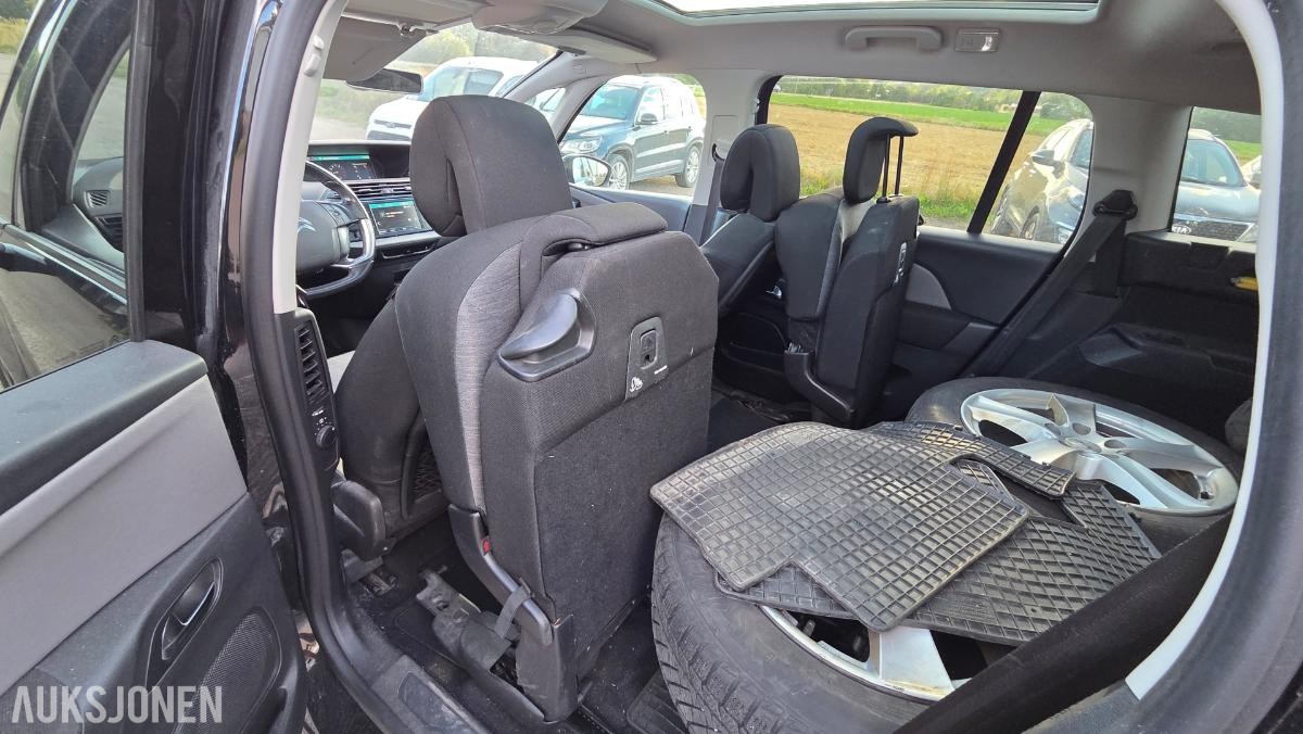 2018 Citroen GRAND C4 PICASSO 1.2-131 Rep objekt , 144000km