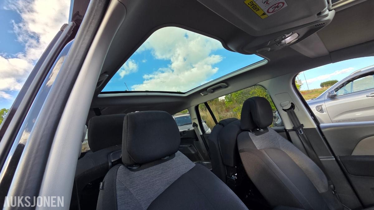 2018 Citroen GRAND C4 PICASSO 1.2-131 Rep objekt , 144000km