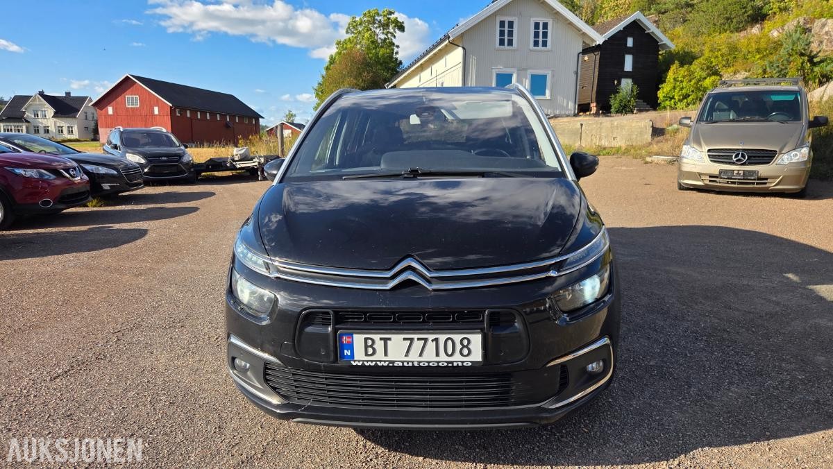 2018 Citroen GRAND C4 PICASSO 1.2-131 Rep objekt , 144000km