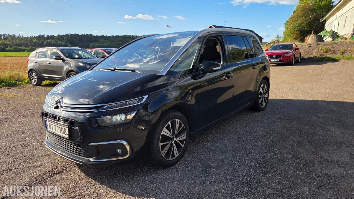 2018 Citroen GRAND C4 PICASSO 1.2-131 Rep objekt , 144000km