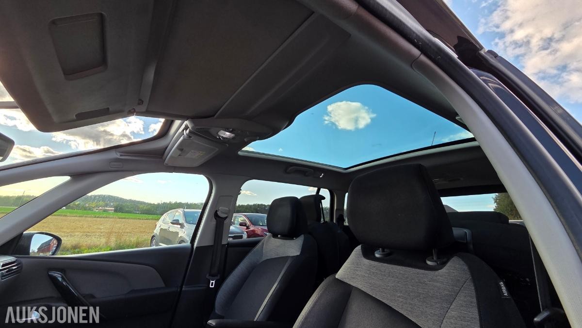 2018 Citroen GRAND C4 PICASSO 1.2-131 Rep objekt , 144000km