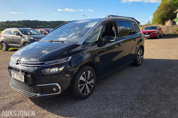 2018 Citroen GRAND C4 PICASSO 1.2-131 Rep objekt , 144000km