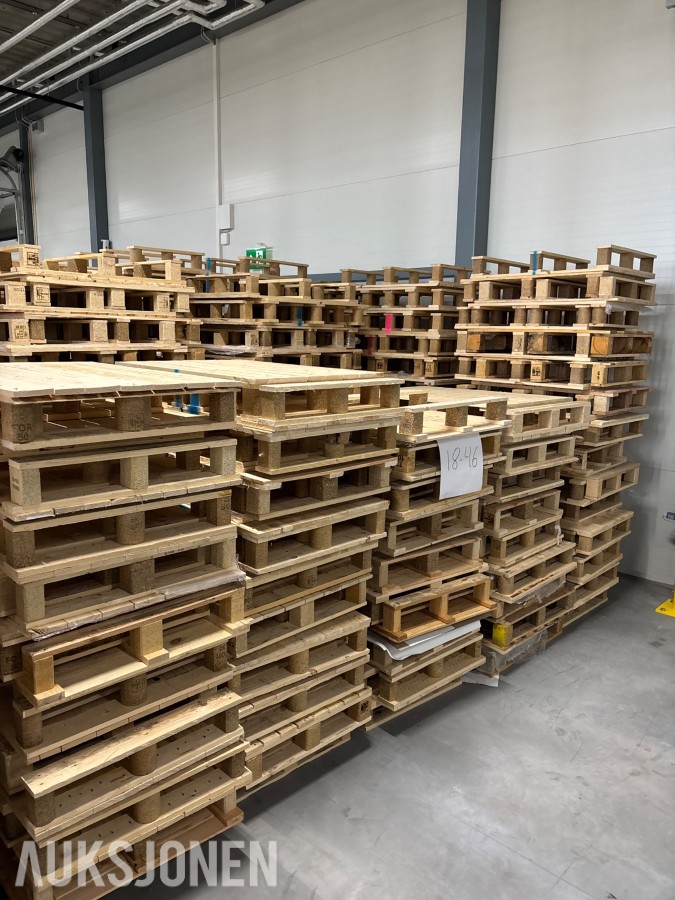 Ca 400 paller Diverse størrelser