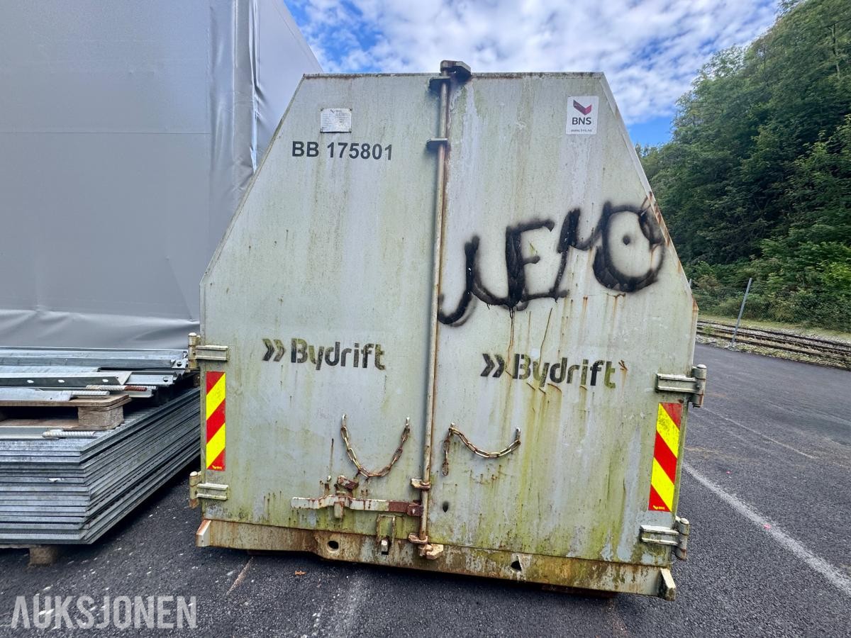 BNS bosscontainer beregnet for 3-akslet krokbil