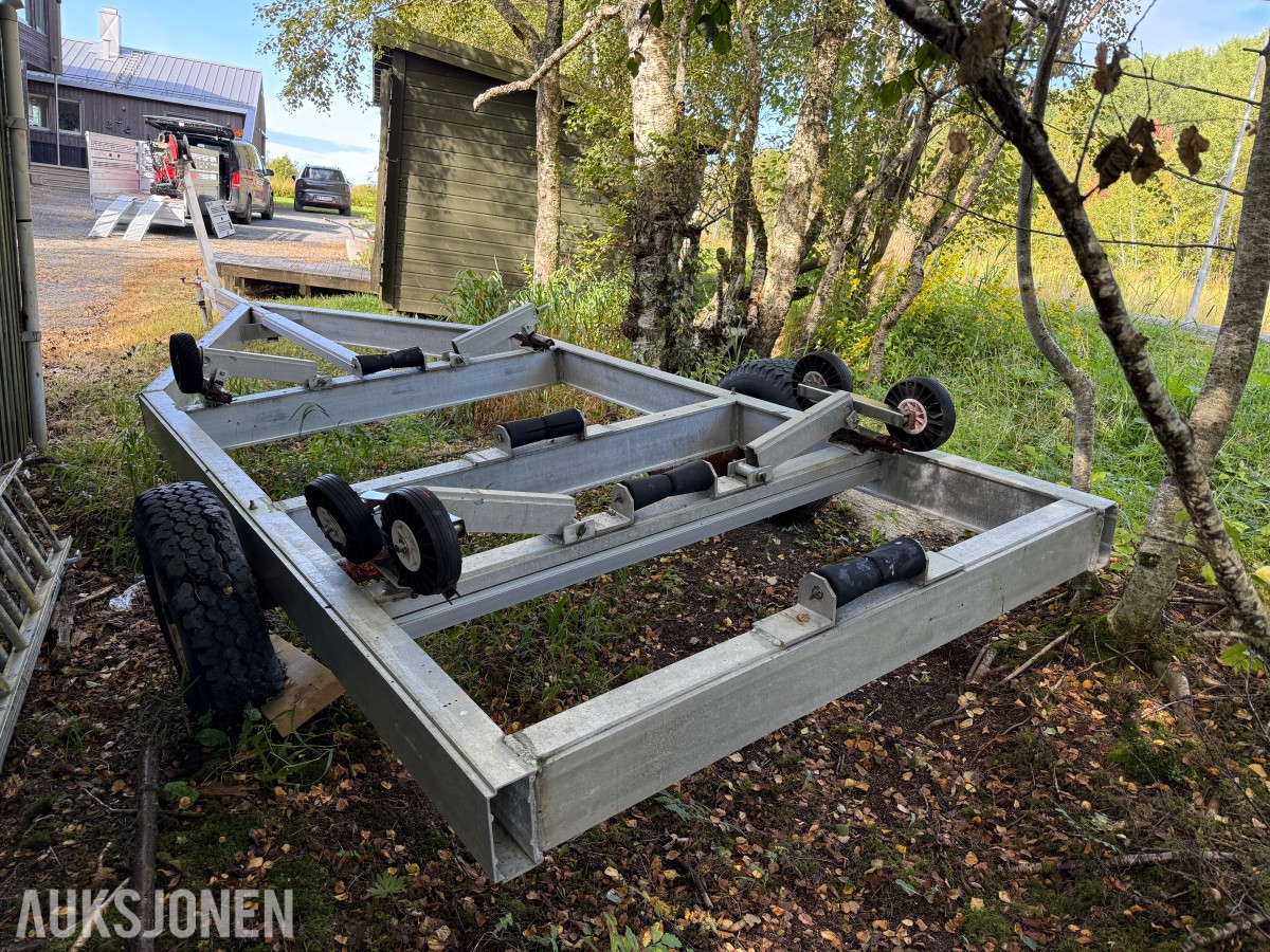 Opplagshenger i Aluminium Ca 6,4 meter