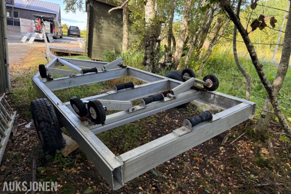Opplagshenger i Aluminium Ca 6,4 meter