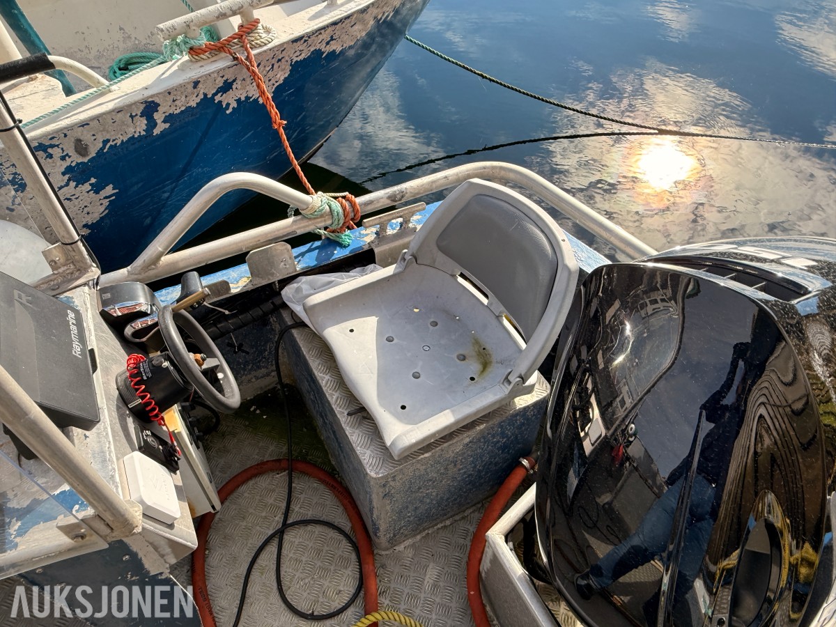 Nebben TR-8-FL aluminiumsbåt med Suzuki 150 hk og leppefiskrettighet