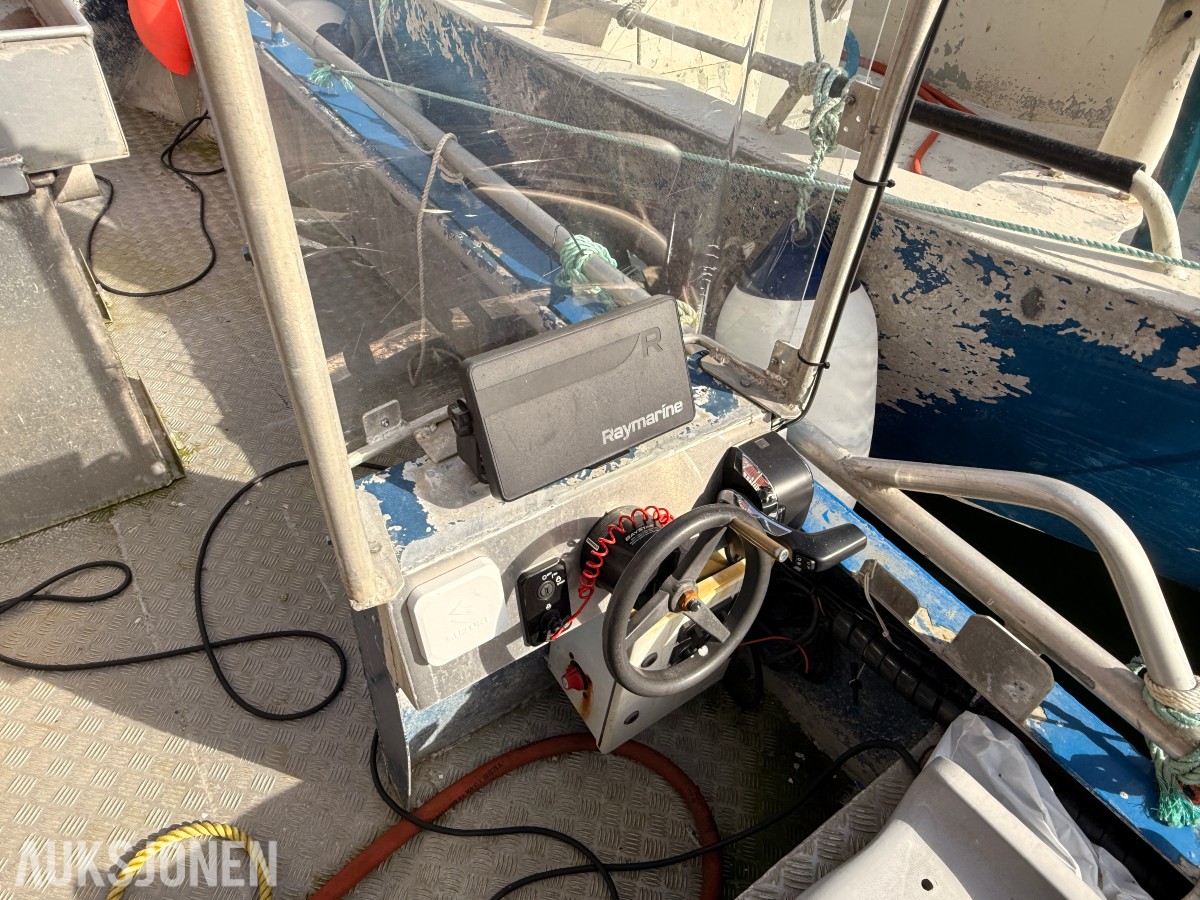 Nebben TR-8-FL aluminiumsbåt med Suzuki 150 hk og leppefiskrettighet