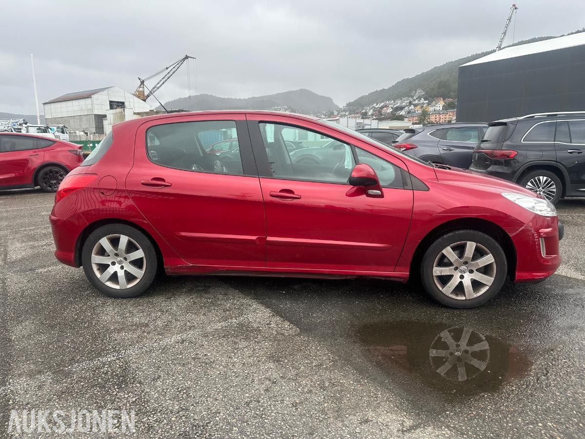 2010 Peugeot 308 1.6 90hk cruisekontroll s+v dekk eu ok 09.2027