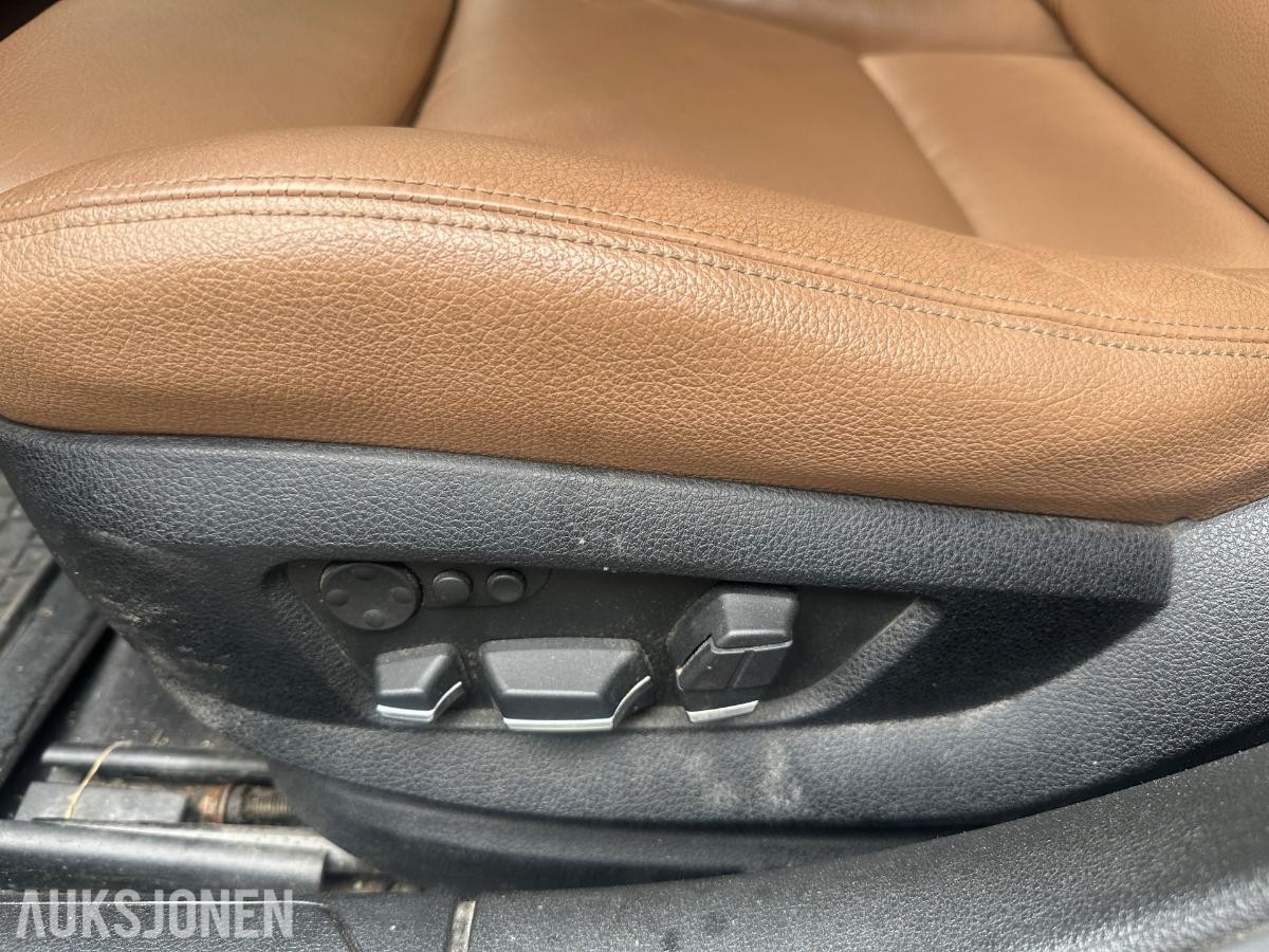 2011 BMW 750i xDrive 407hk V8 automat skinninteriør