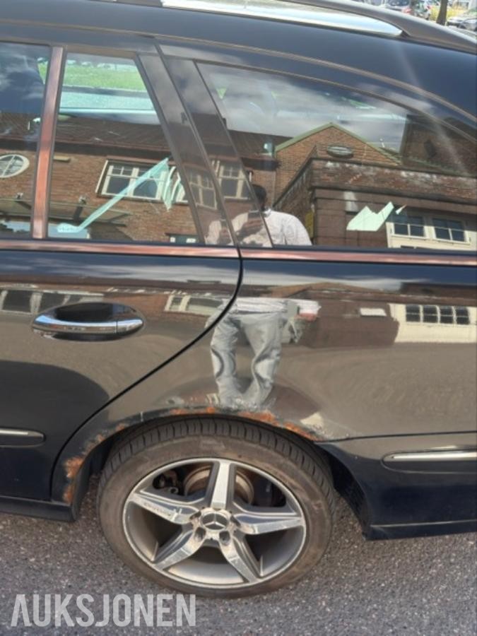 2004 Mercedes-Benz E-Klasse E 280 CDI 3.2 177 HK 