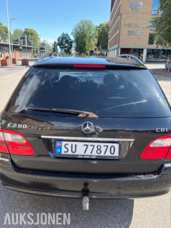 2004 Mercedes-Benz E-Klasse E 280 CDI 3.2 177 HK 