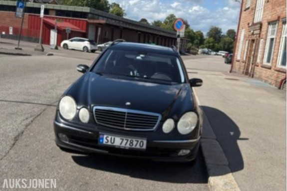 2004 Mercedes-Benz E-Klasse E 280 CDI 3.2 177 HK 