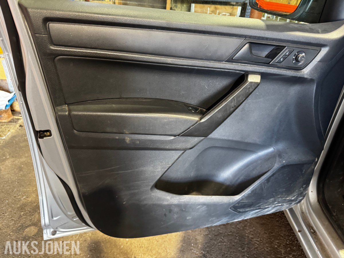 2018 Volkswagen Caddy 2,0 TDI 122hk 4Motion HENGERFESTE