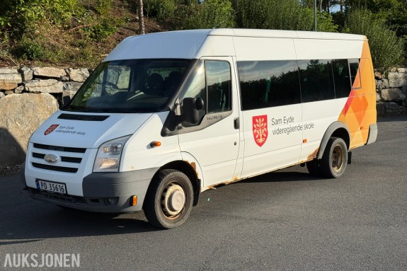 2010 Ford Transit GLX TDCi 17-seters minibuss – 140 hk – Lærevogn D1/D1E – Rep.objekt