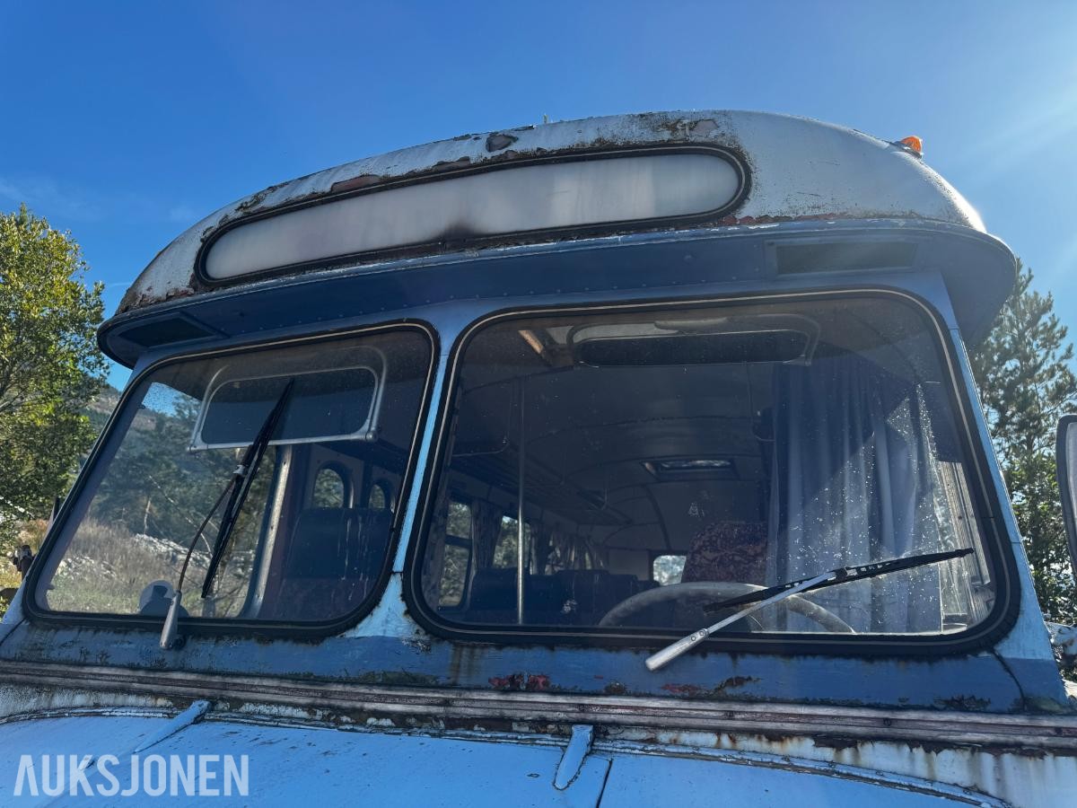 1959 Ford Trader 55 6 seter buss