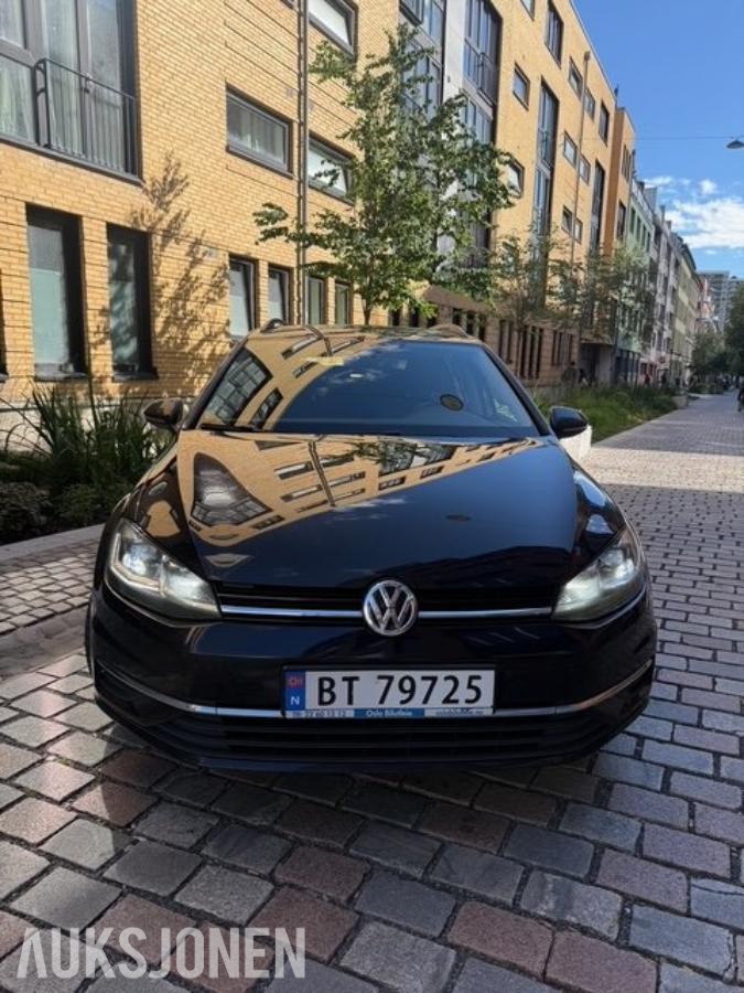 VW Golf Variant 1.0 TSI 110HK DSG / ACC / NAVI / P-SENSOR / 2018
