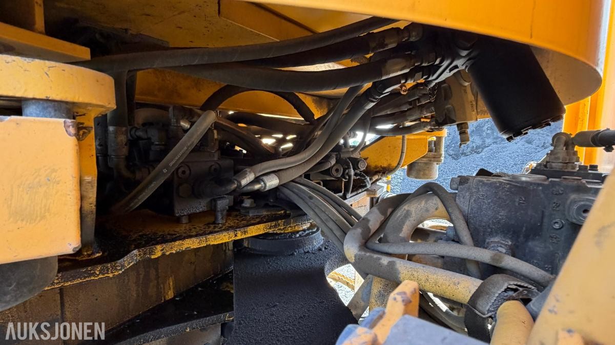 2006 Volvo L180E Hjullaster – 10.772 t – Skuffe – Sentralsmøring