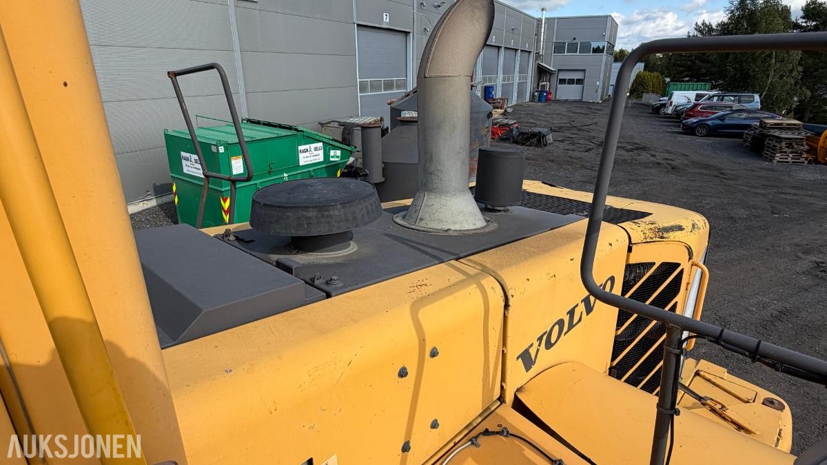 2006 Volvo L180E Hjullaster – 10.772 t – Skuffe – Sentralsmøring