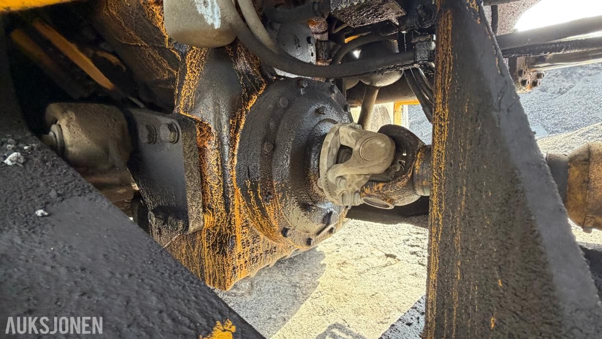 2006 Volvo L180E Hjullaster – 10.772 t – Skuffe – Sentralsmøring