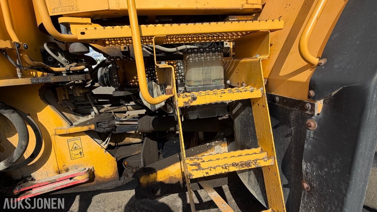2006 Volvo L180E Hjullaster – 10.772 t – Skuffe – Sentralsmøring