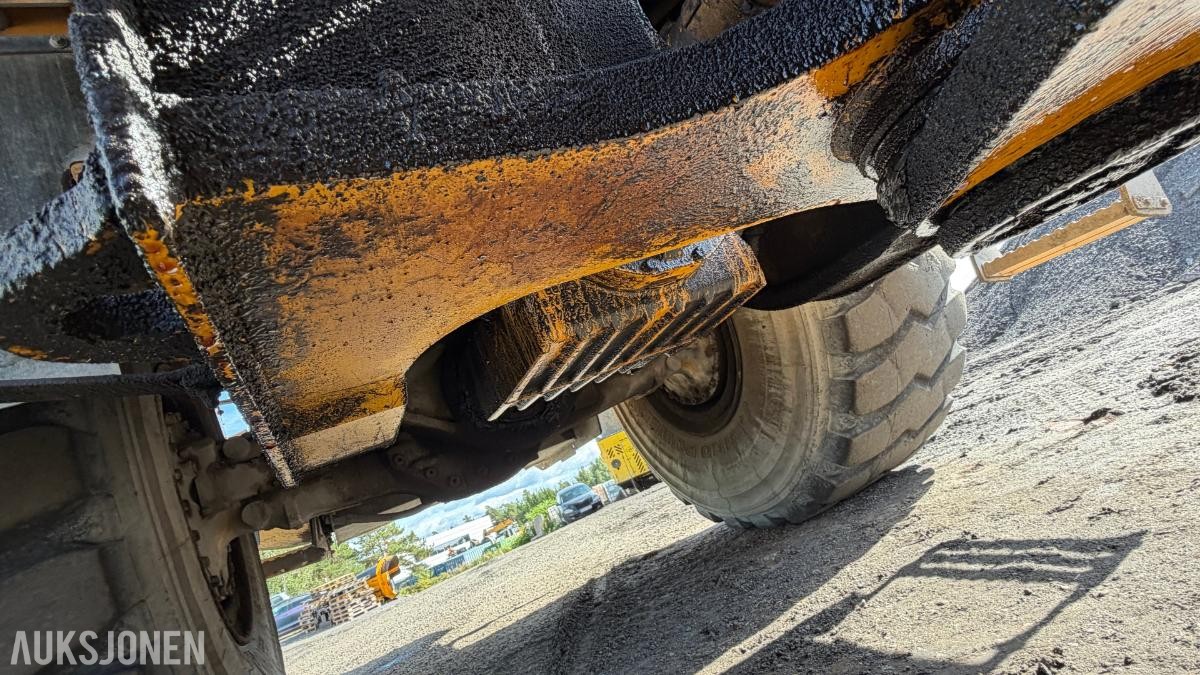 2006 Volvo L180E Hjullaster – 10.772 t – Skuffe – Sentralsmøring