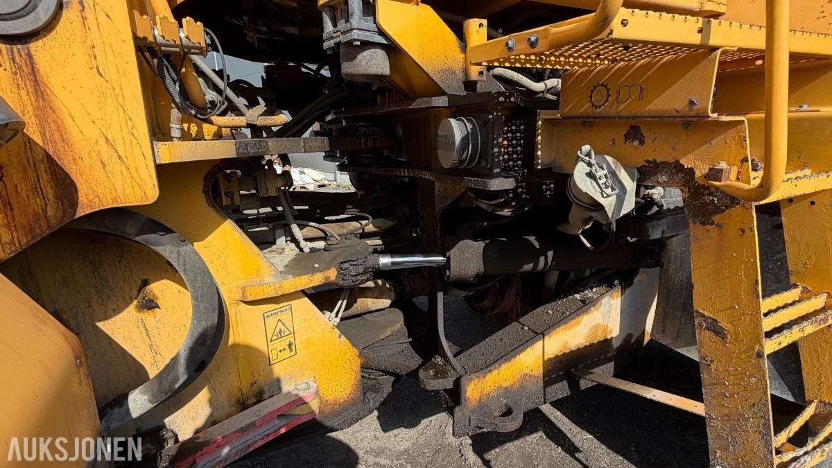2006 Volvo L180E Hjullaster – 10.772 t – Skuffe – Sentralsmøring