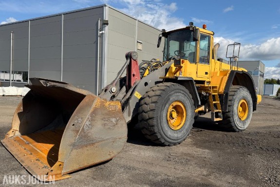 2006 Volvo L180E Hjullaster – 10.772 t – Skuffe – Sentralsmøring
