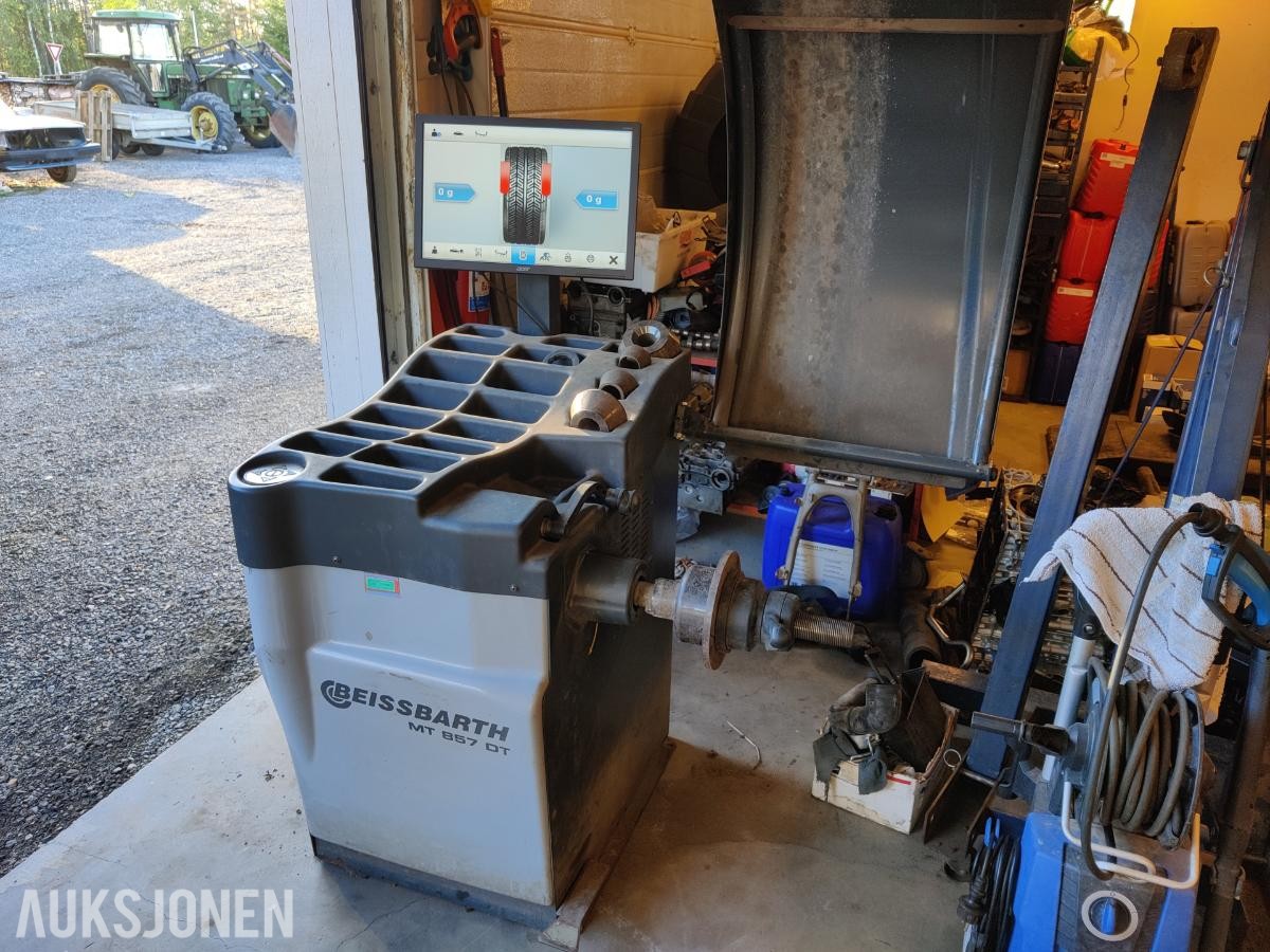 2018 Beissbarth MT 857 DT Avbalanseringsmaskin