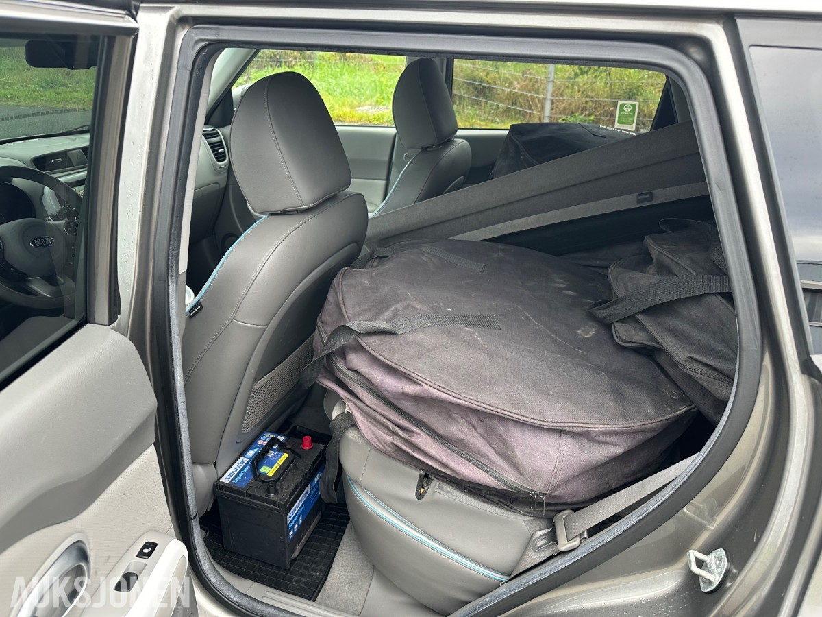 2016 KIA SOUL EV 27 KWH SKINN VARMEPUMPE KAMERA PARKERINGSSENSORER