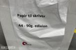 Diverse overskudd av papir og konvolutter
