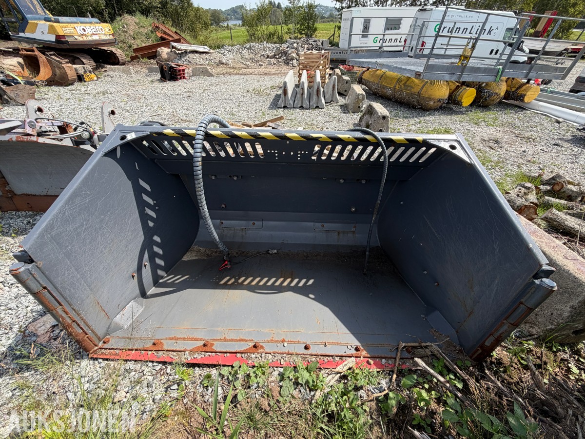 2019 VAMA EPS225 HYDRAULISK VINGESKUFF – CA. 225 CM