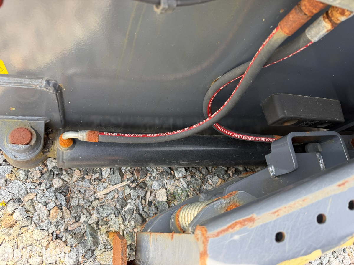 2019 VAMA EPS225 HYDRAULISK VINGESKUFF – CA. 225 CM