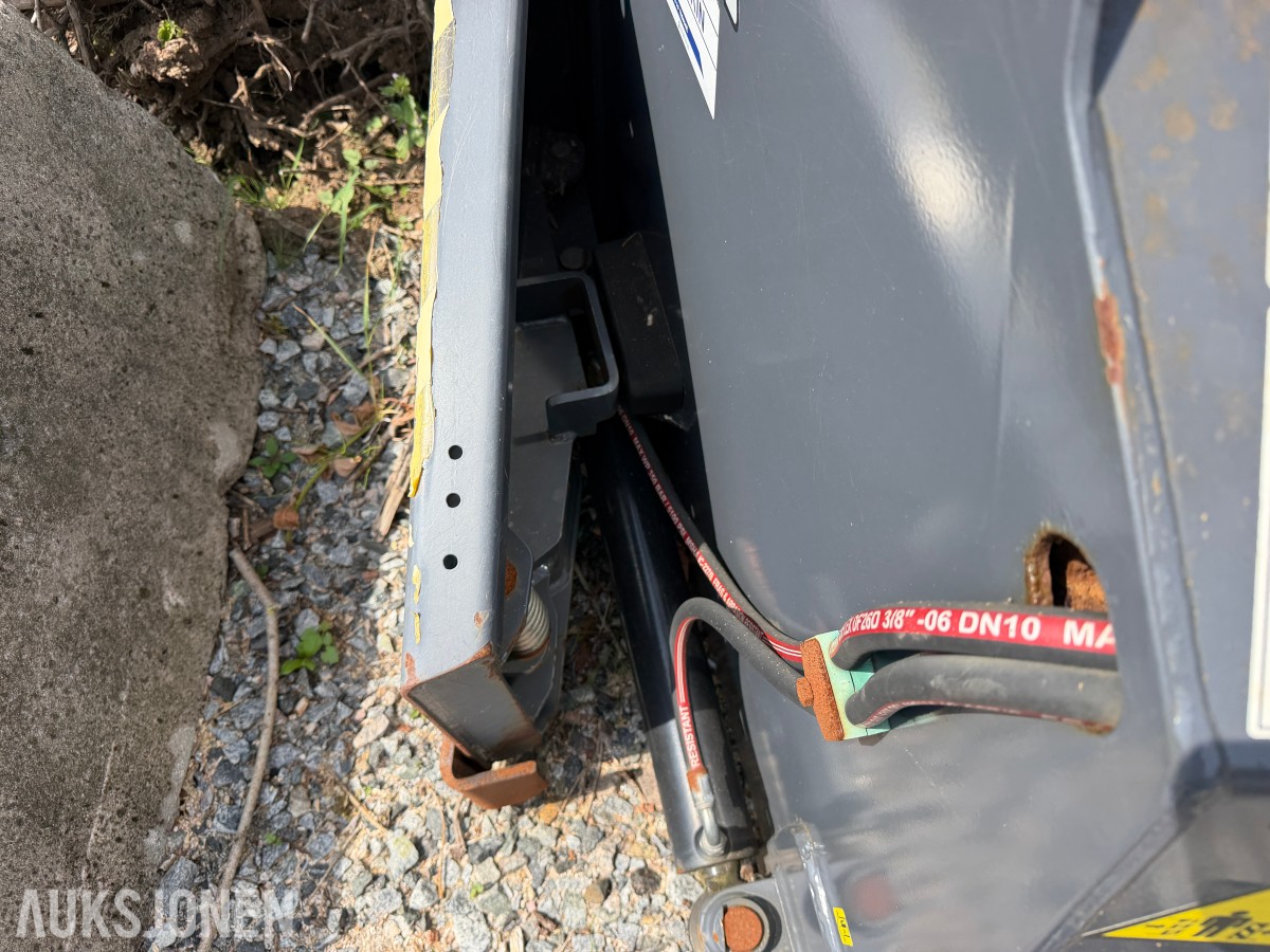 2019 VAMA EPS225 HYDRAULISK VINGESKUFF – CA. 225 CM