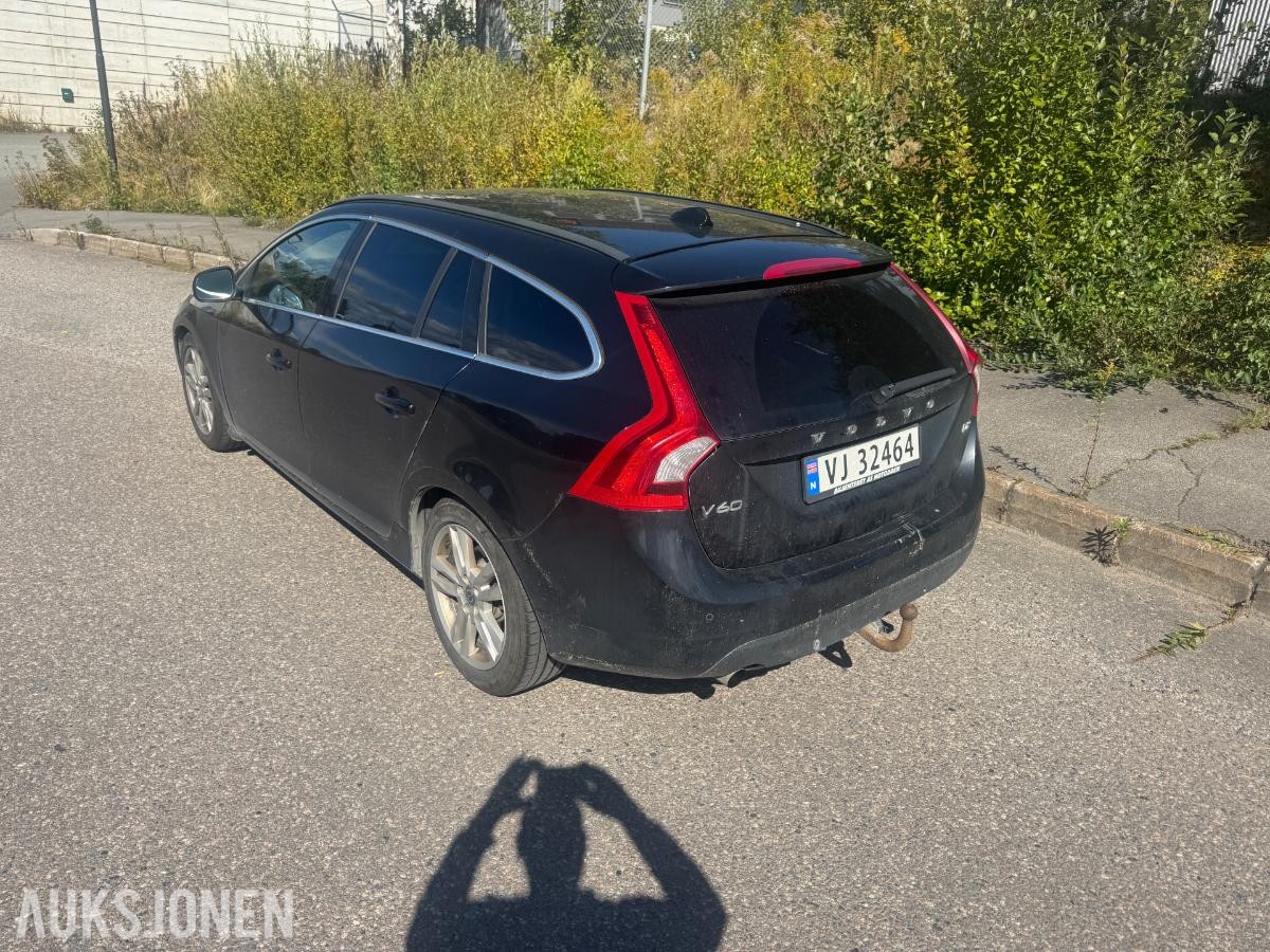 2013 Volvo V60,D2 115hk  AUTOMAT S+V DEKK SKINNINTERIØR EU OK 03.2027