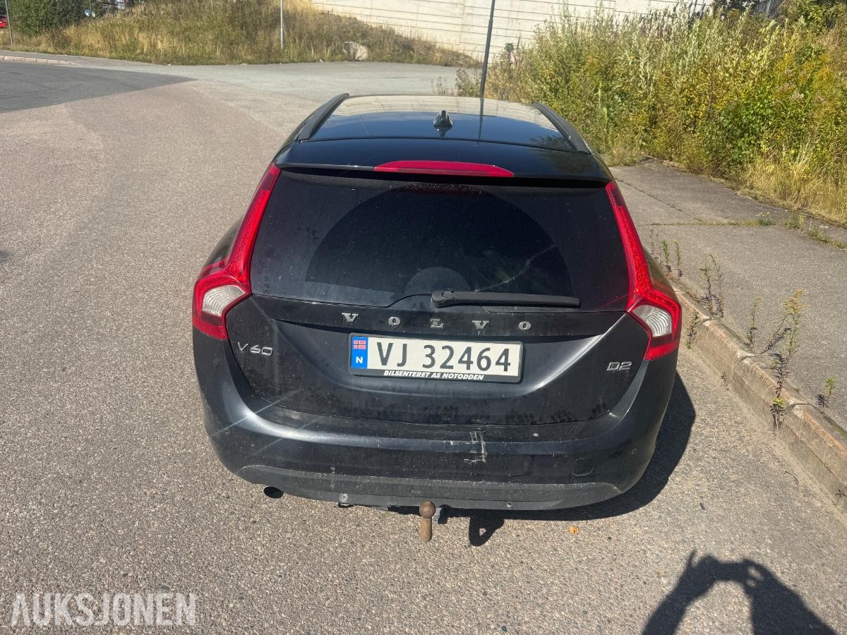 2013 Volvo V60,D2 115hk  AUTOMAT S+V DEKK SKINNINTERIØR EU OK 03.2027