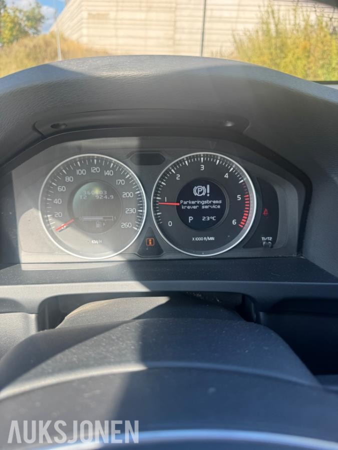 2013 Volvo V60,D2 115hk  AUTOMAT S+V DEKK SKINNINTERIØR EU OK 03.2027