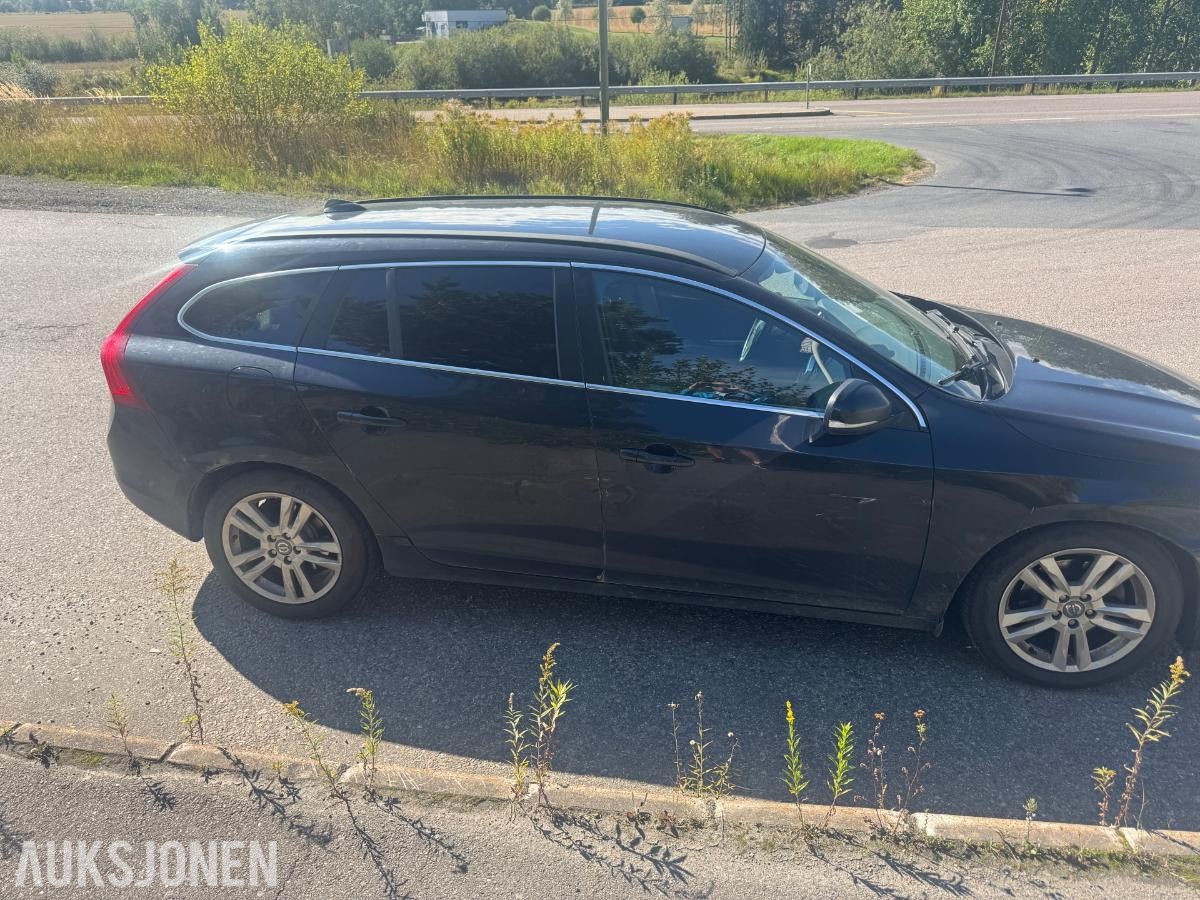2013 Volvo V60,D2 115hk AUTOMAT S+V DEKK SKINNINTERIØR EU OK 03.2027