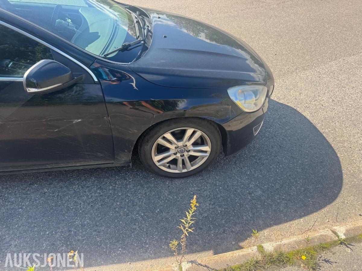 2013 Volvo V60,D2 115hk AUTOMAT S+V DEKK SKINNINTERIØR EU OK 03.2027