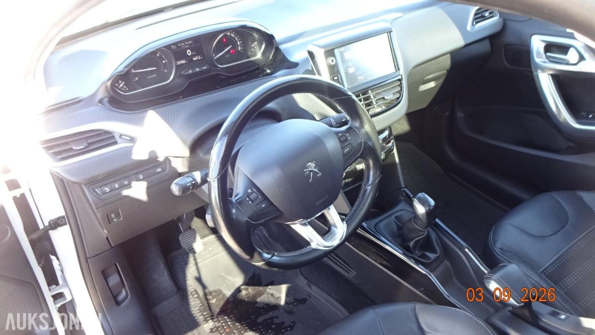 2015 Peugeot 2008 1.2-110