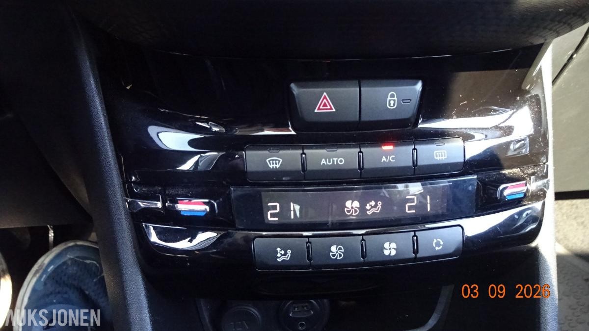 2015 Peugeot 2008 1.2-110